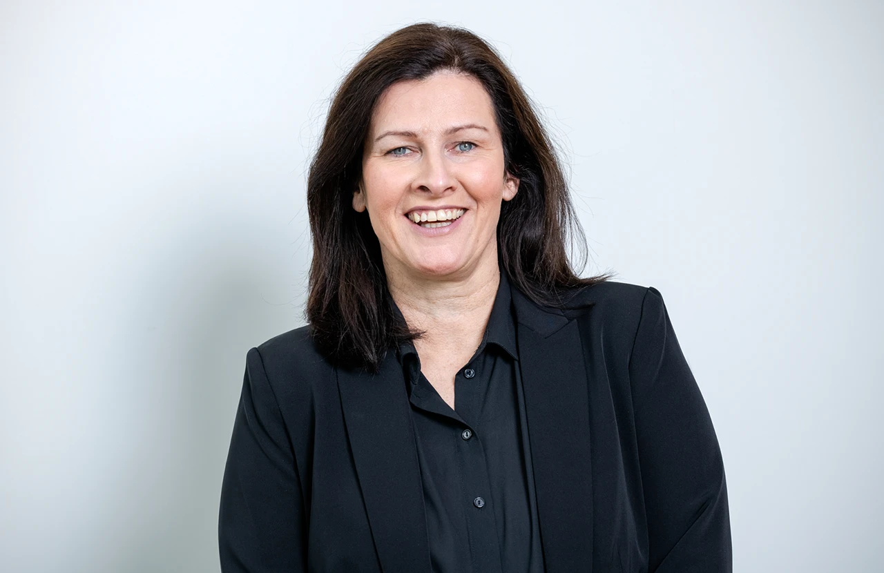 Claudia Zudai, Customer Service